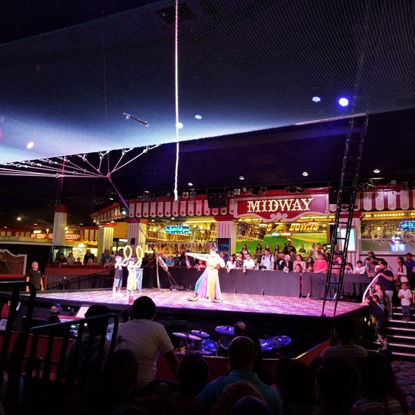circus circus flying trapeze show