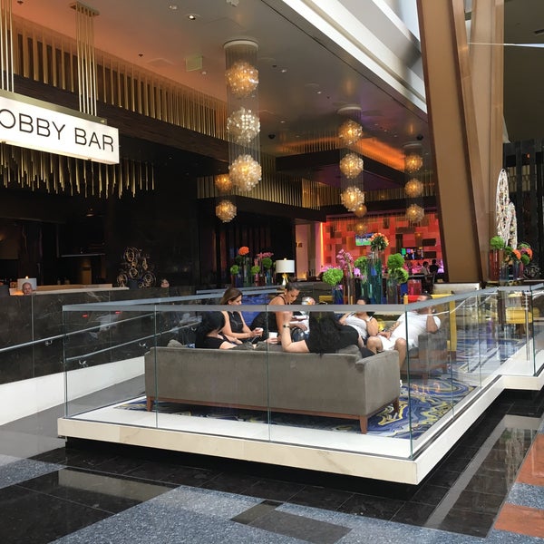 aria lobby bar