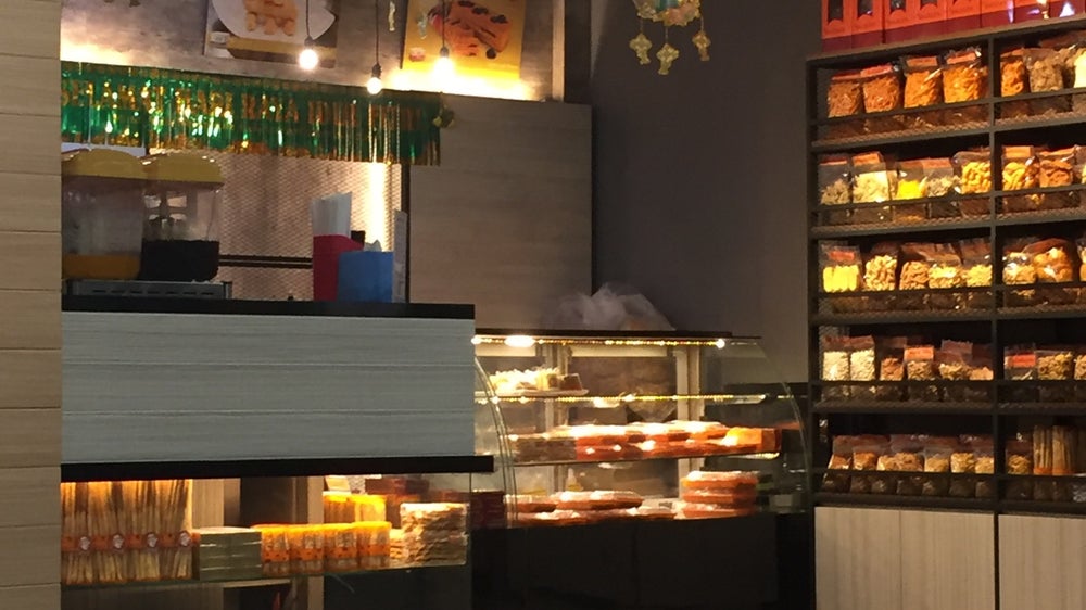 Mayasari Bandara Husein Sastranegara