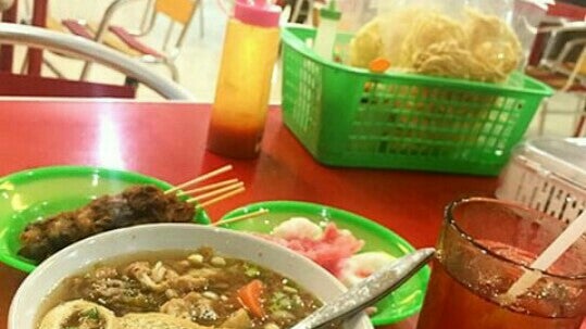 Gedung Serba Guna Balai Rakyat