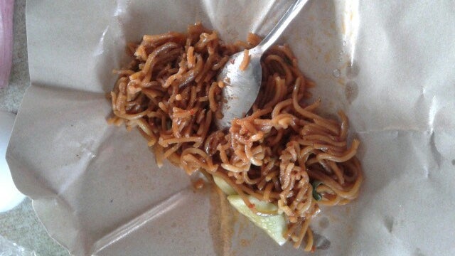 Medan Selera Sungai Tarom