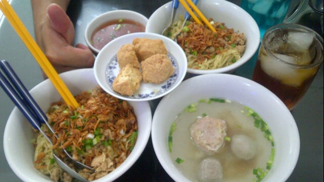 HIEWAN PETEMON (pangsit mie kalianyar)