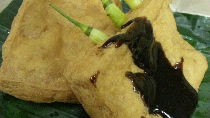 ketan bubuk + tahu petis