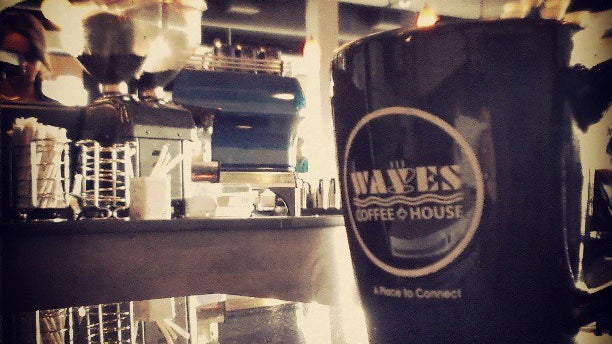 Waves Coffee House