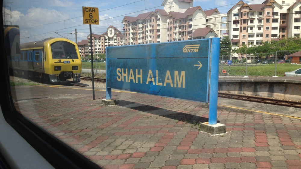 KTM Line - Shah Alam Station (KD11) - Jalan Parang 19/8, Seksyen 19 ...