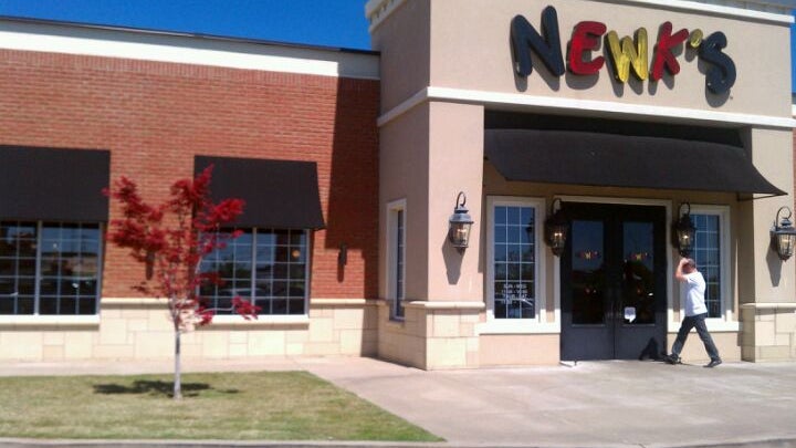 Newk's Eatery