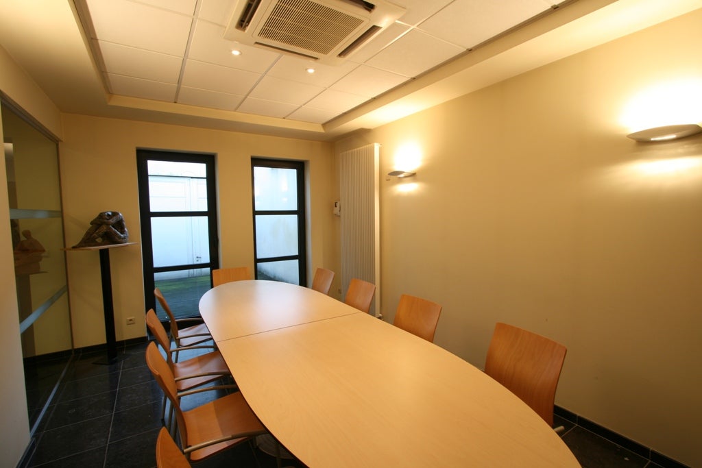 real-estate-office