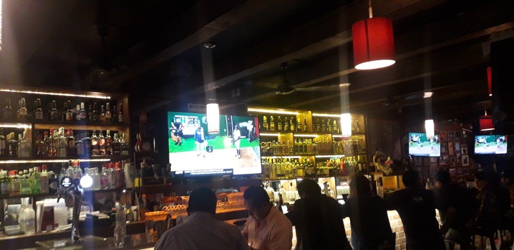 bar