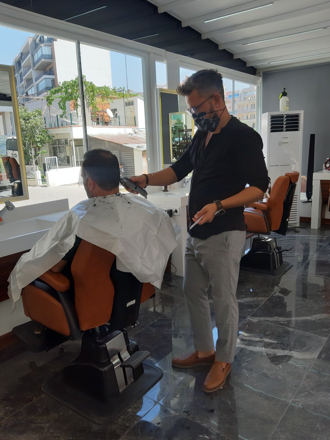 salon-barbershop