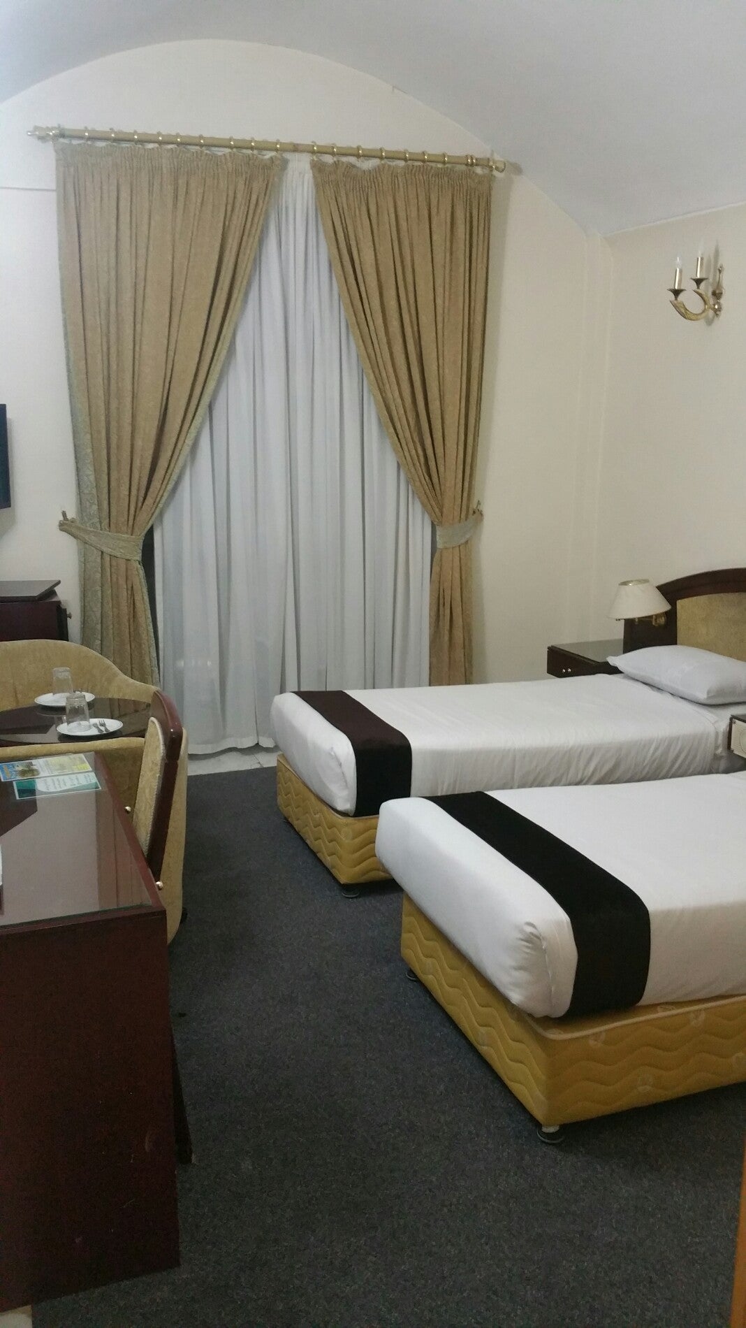 photo of Bastam Tourism Hotel | هتل جهانگردی بسطام (هتل جهان‌گردی بسطام)