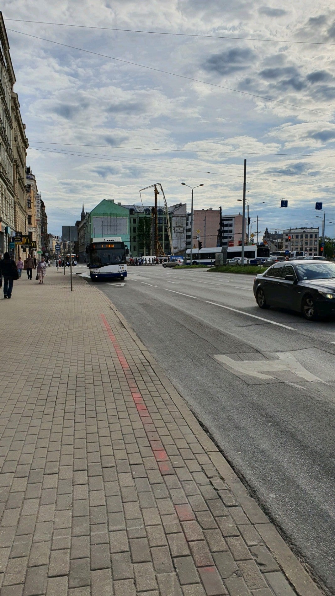 bus-line