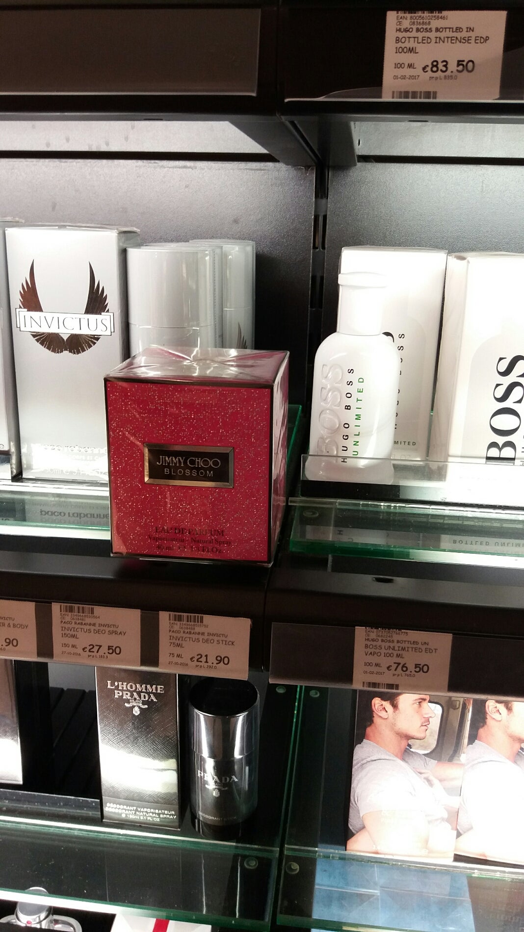 cosmetics-shop