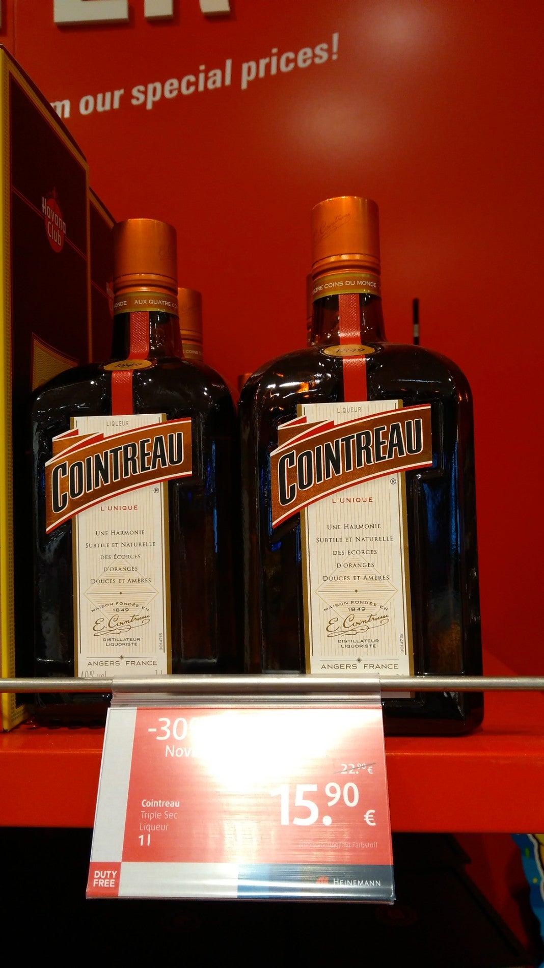 duty-free-shop