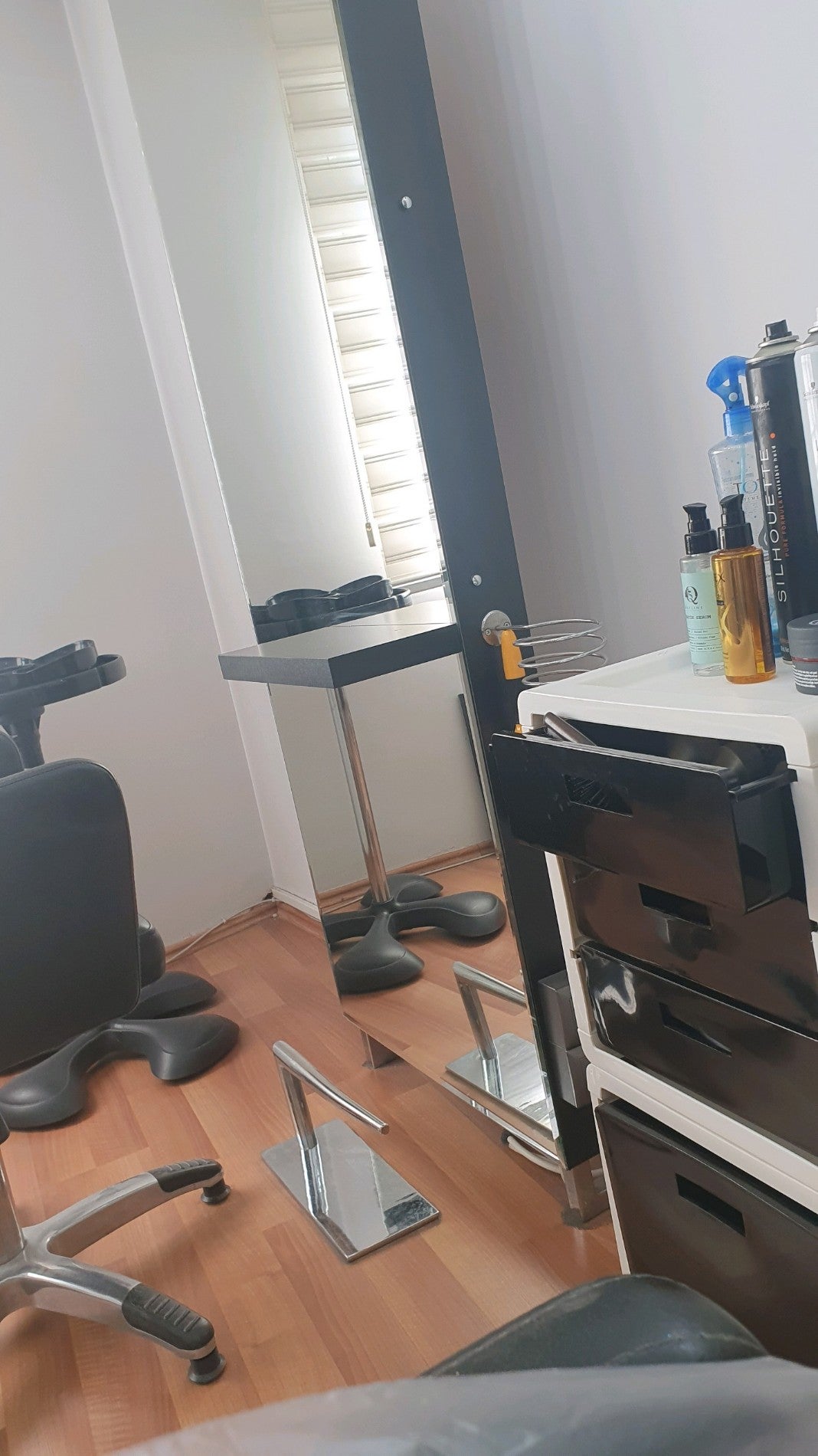 salon-barbershop