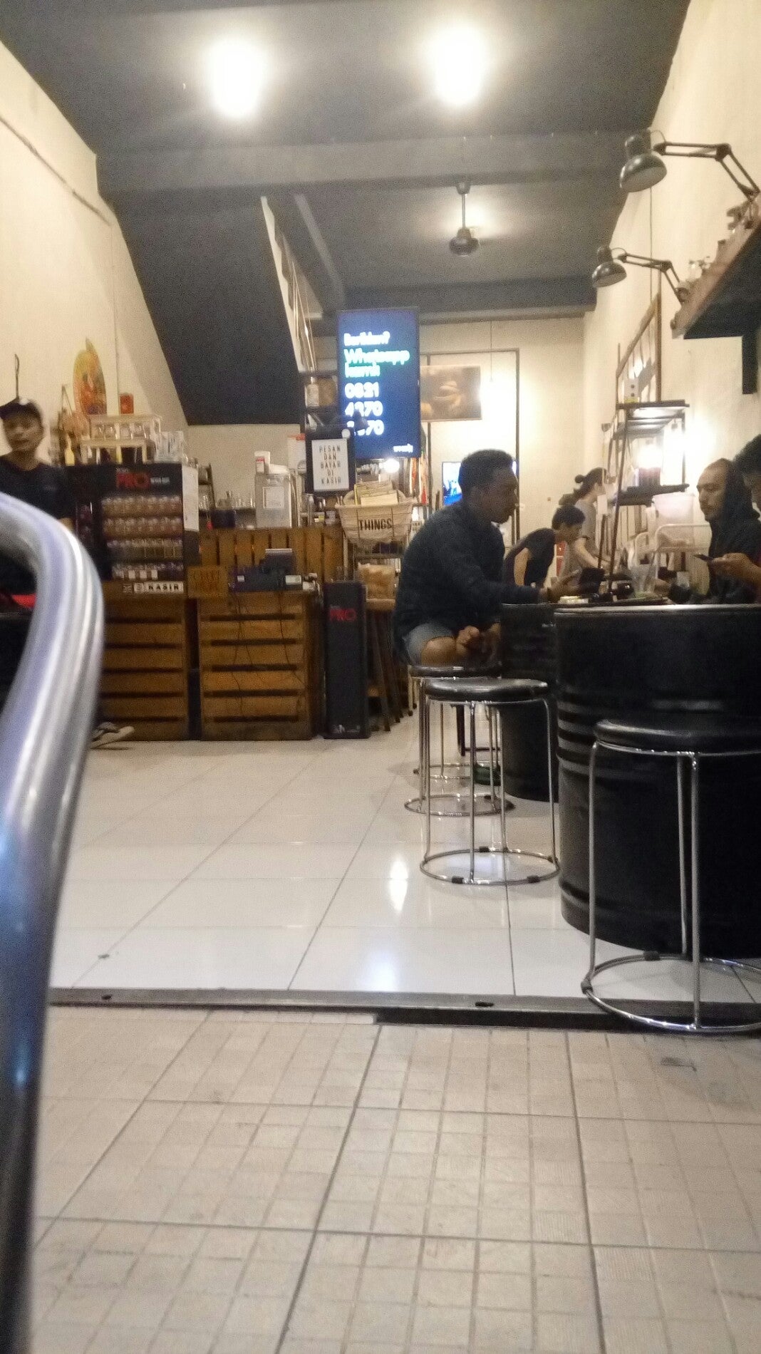 coffee-shop