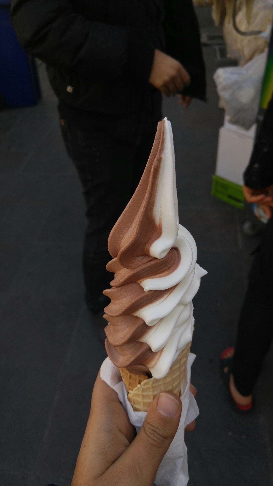 ice-cream-shop
