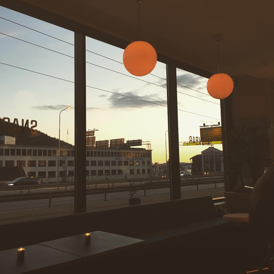 burger-joint