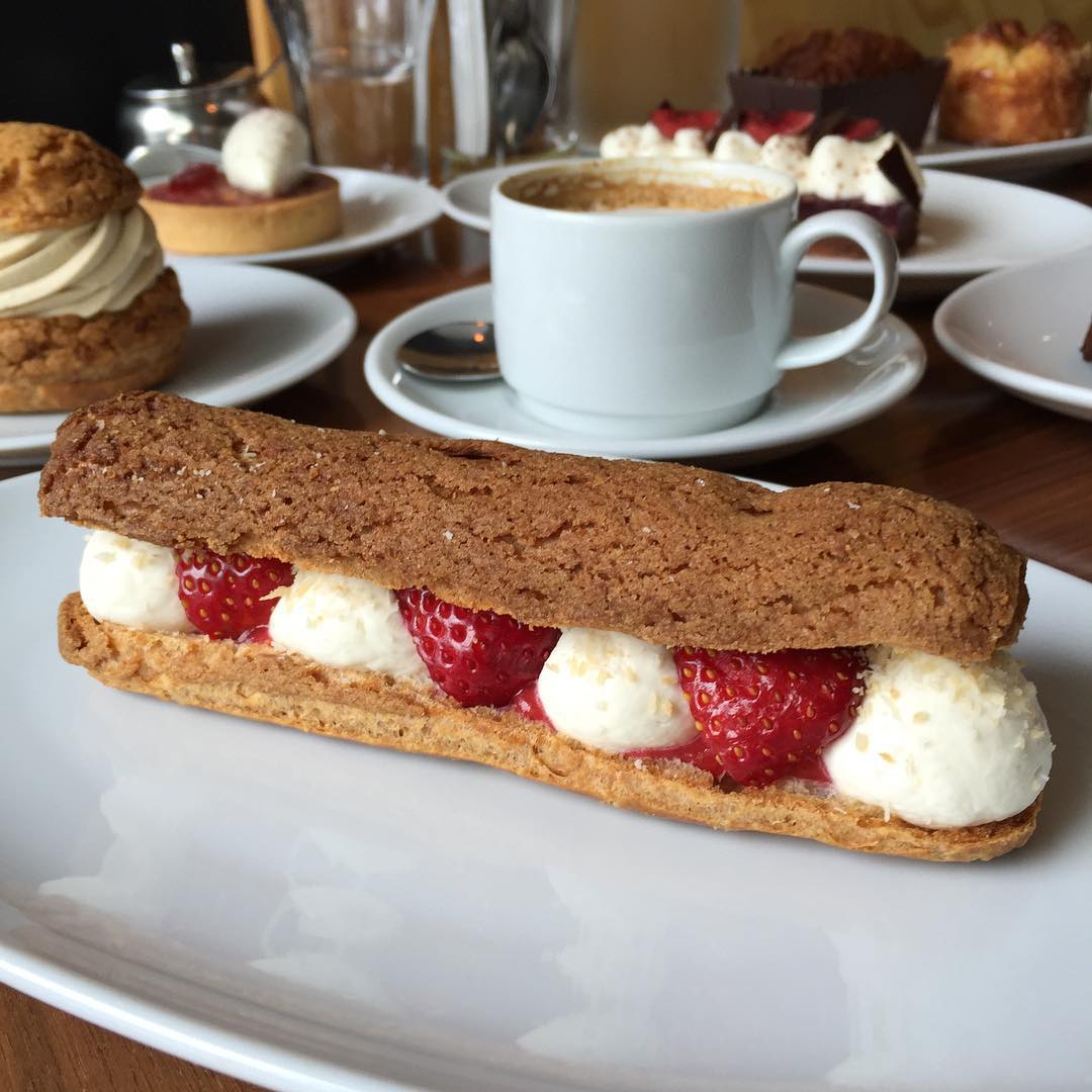 dessert-shop