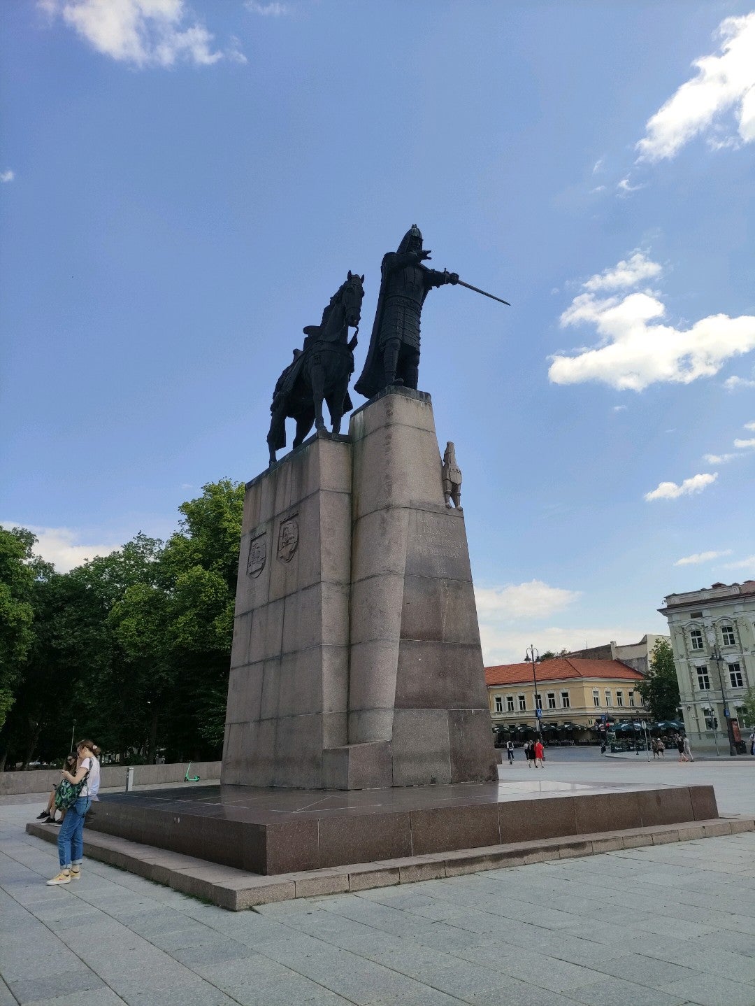 monument-landmark