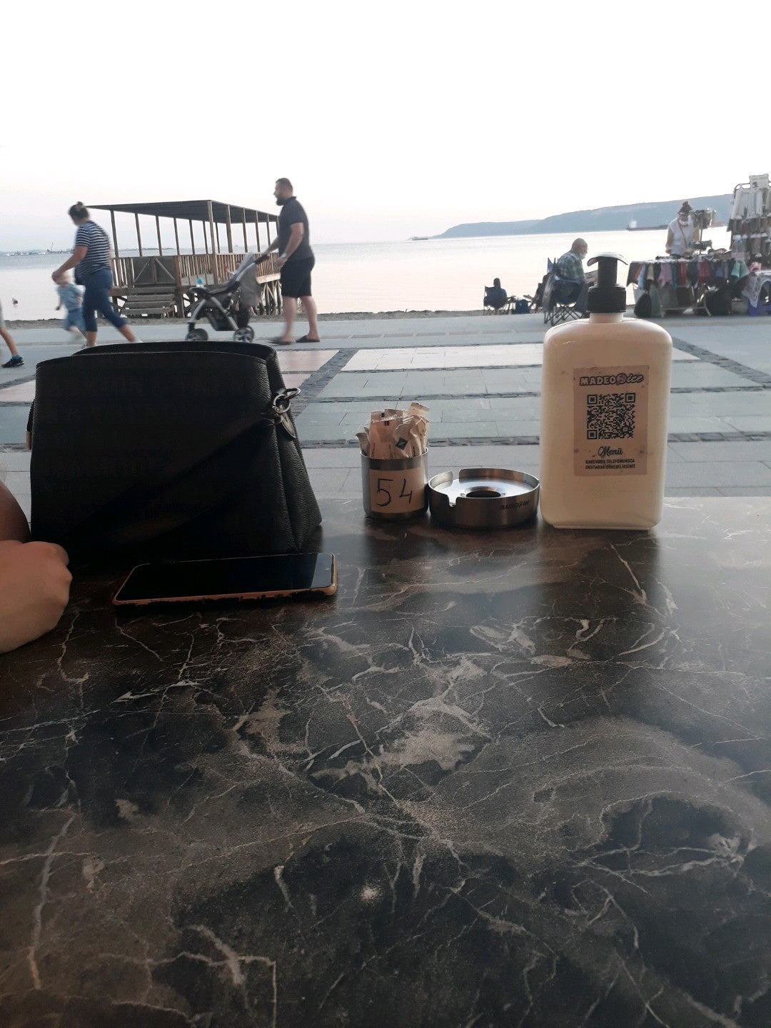 coffee-shop
