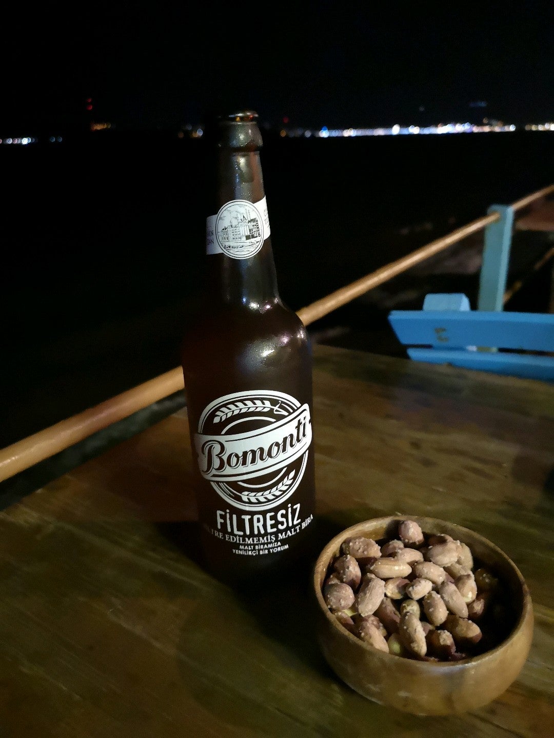 bar