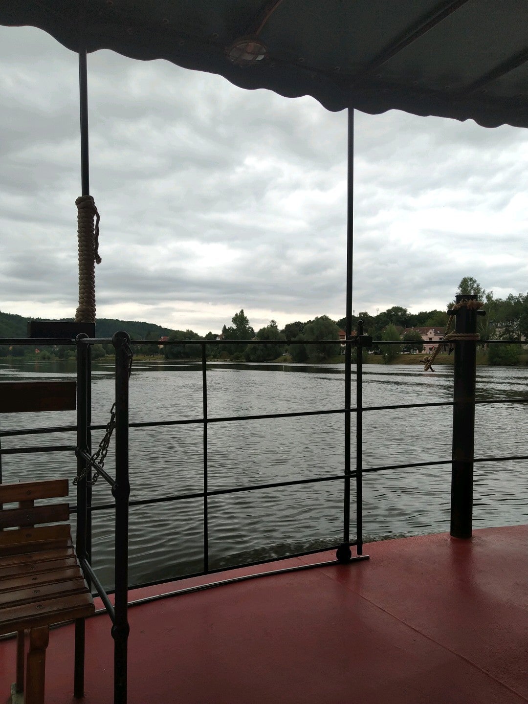 boat-or-ferry