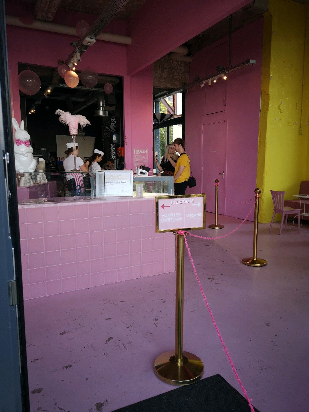 ice-cream-shop