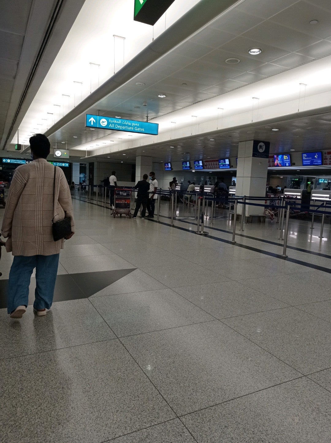 airport-terminal