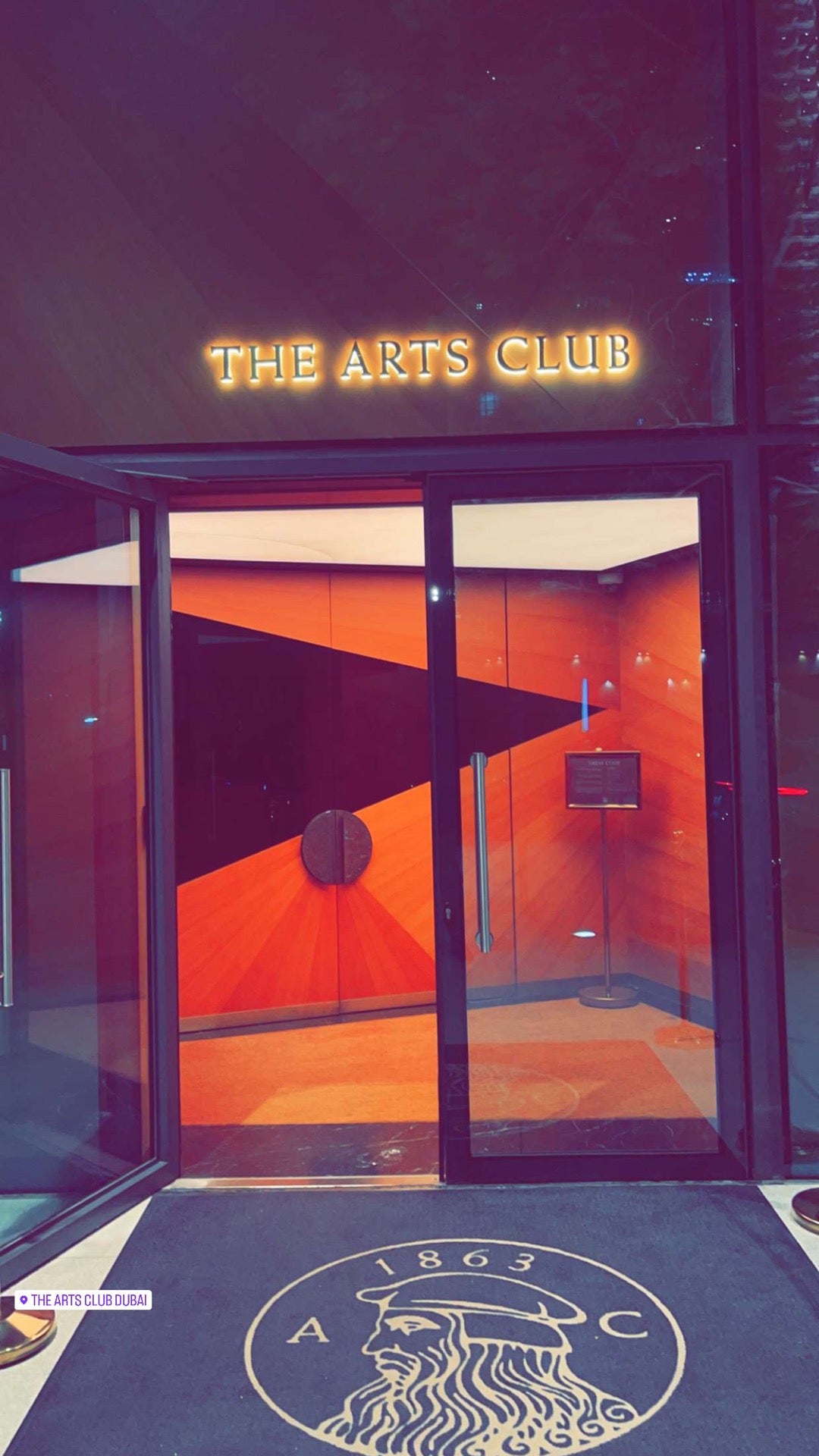 social-club