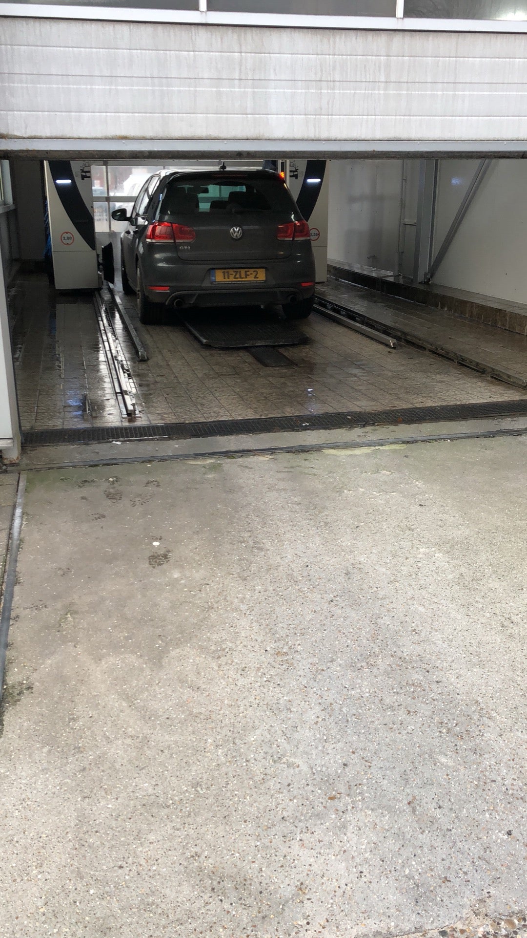 auto-dealership
