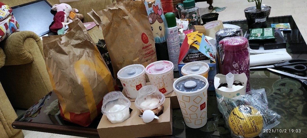 fast-food-restaurant
