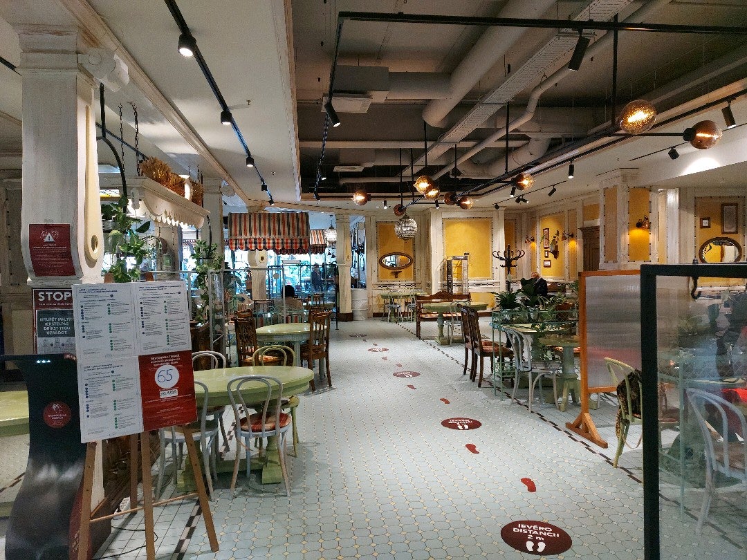 restaurant