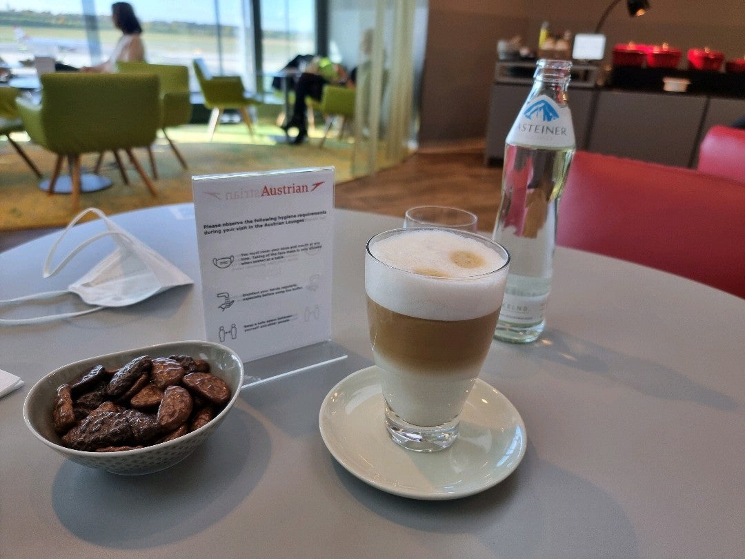 Austrian Airlines Business Lounge | Non-Schengen Area