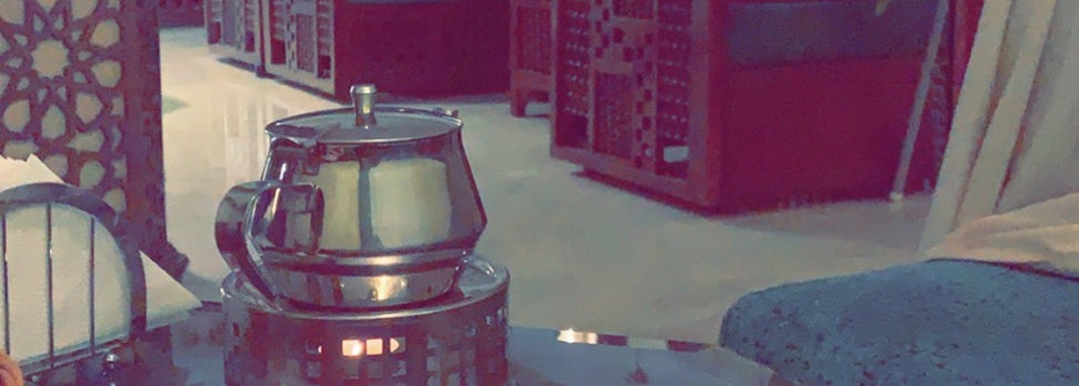 ALDEERAH COFFEE ديوانية الديرة Al Tahliyah King Khalid Rd. ALDEERAH COFFEE ديوانية الديرة Al Tahliyah King Khalid Rd.