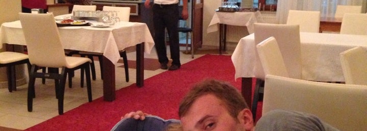 ÖzEn Et Lokantası Türk Restoranı