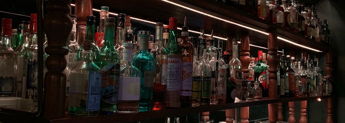 Prescription Cocktail Club 23 Rue Mazarine 75006 Paris Prescription Cocktail Club - Saint-Germain-des-Prés - 23 rue Mazarine