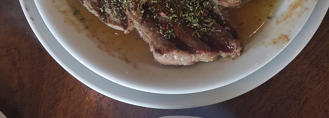 Uzan Et Mangal &amp; Kasap İstiklal İstiklal Mah. M.Akif Ersoy Cad. No