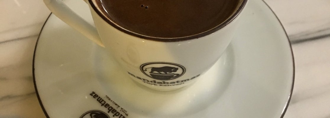 Mandabatmaz Asmalı Mescit�te Kahve Dükkanı