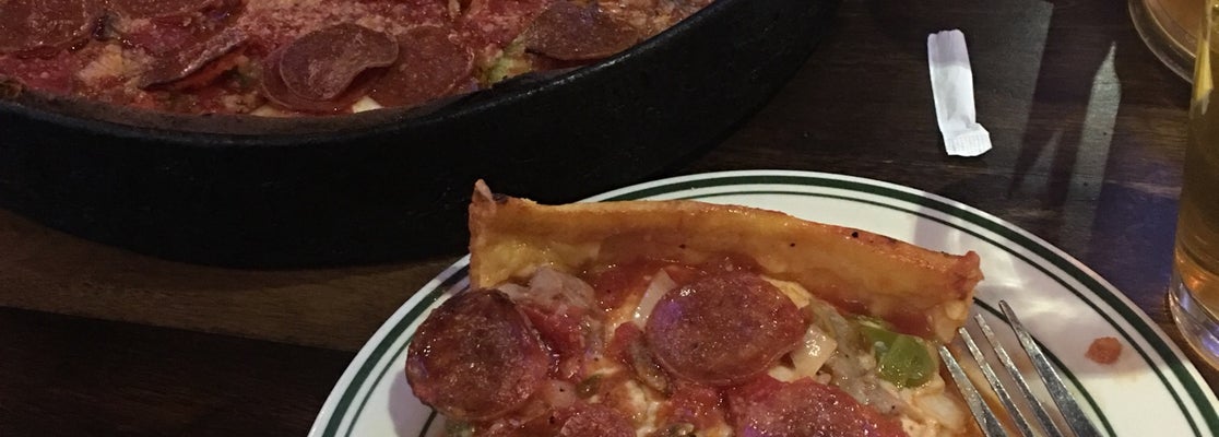 Man V Food Chicago Deep Dish Pizza