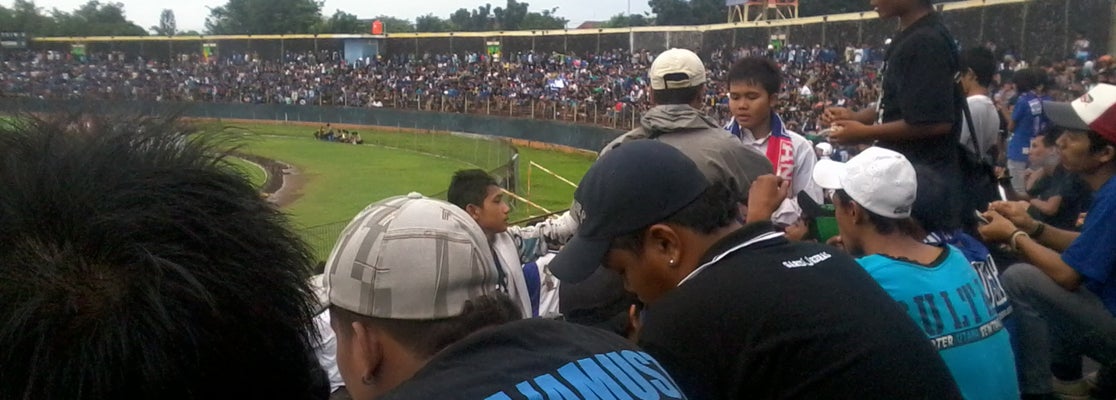 Download Stadion Mandala Krida - Stadion Sepak Bola