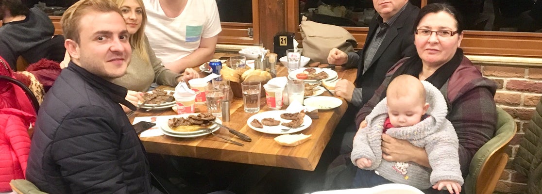 Uzan Et Mangal &amp; Kasap İstiklal İstiklal Mah. M.Akif Ersoy Cad. No