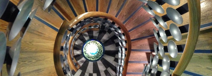 the magic circle headquarters