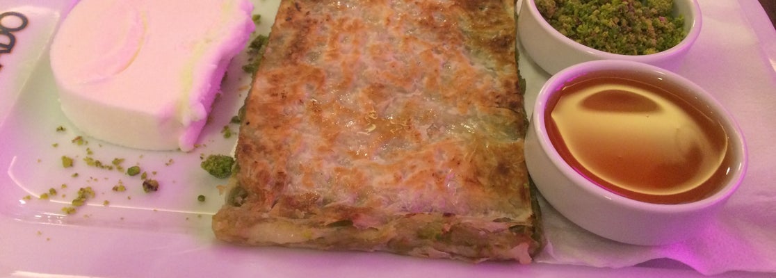 Mado Cafe, Family Mall Hewler, Kurdistan