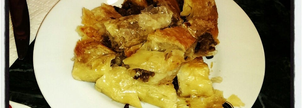 Tarihi Sarıyer Muhallebicisi ve Börekçisi Merkez Sarıyer 419 tavsiye