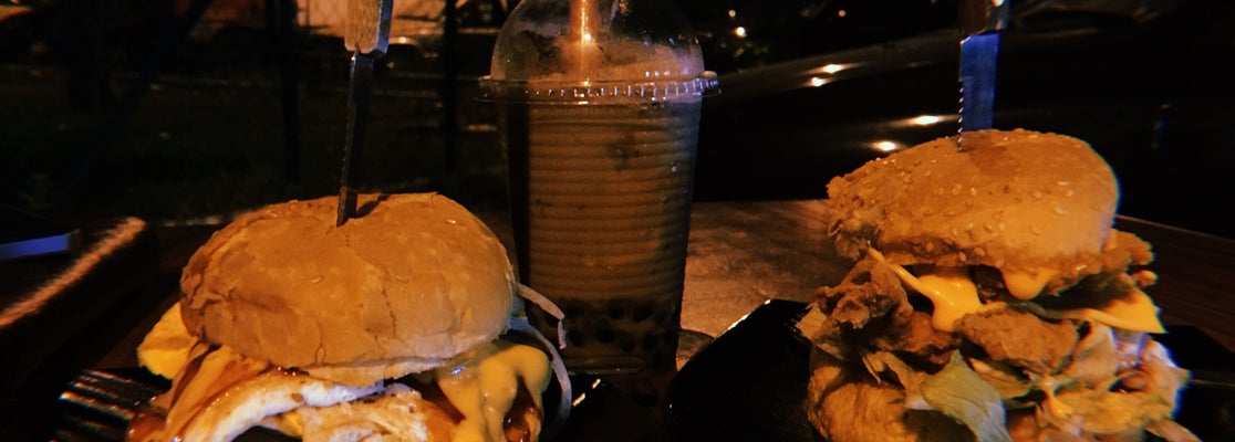 Burger Medan 32 - Burger Joint in Petaling Jaya