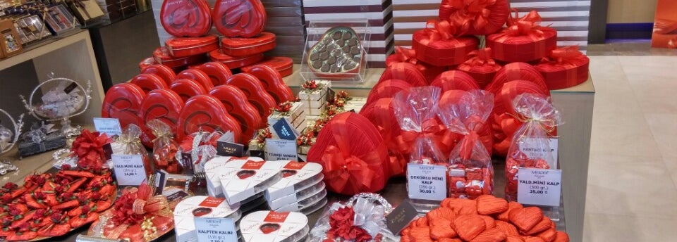 Melodi Çikolata Erenköy'da Şekerci Dükkanı