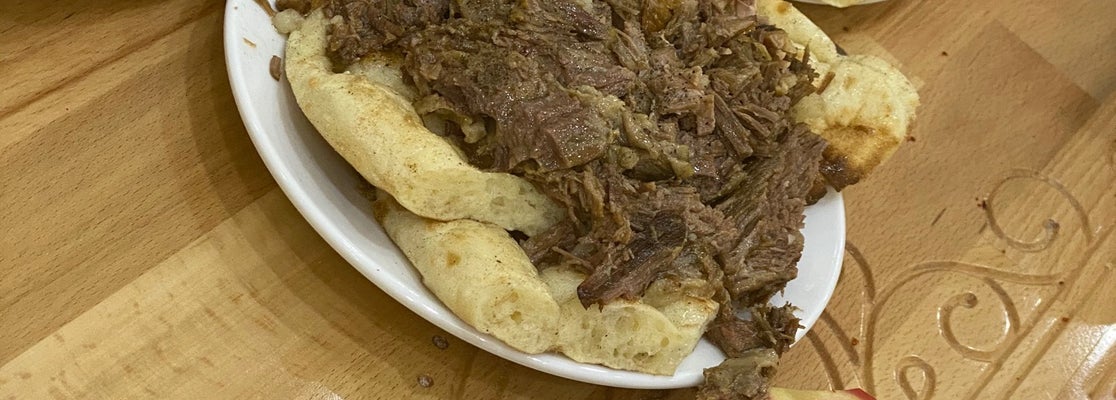 Lezzet Kuyu Kebap Akşehir�de Türk Restoranı