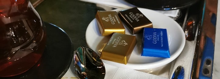 Godiva Suadiye 410 tips from 40986 visitors