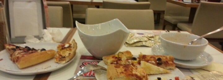 Pizza Hut Pizza Place in Şişli