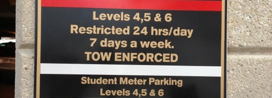Hitt Street Garage - University of Missouri - 7 tips from 539 visitors